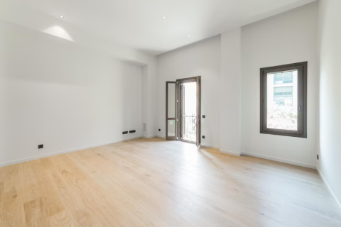 3 bedrooms Apartment in L'Eixample, Spain No. 25867 11