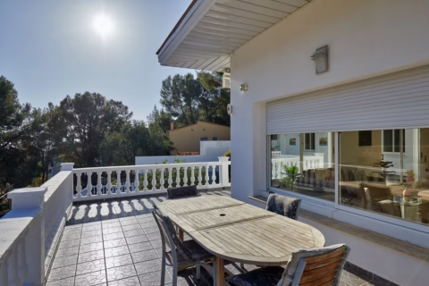 5 dormitorios House en Castelldefels, Spain No. 25840 15