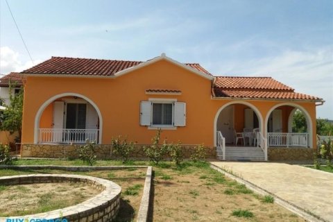 3 bedrooms House in Corfu, Greece No. 24824 1