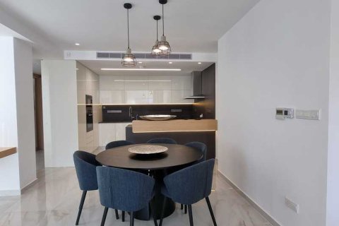 3 dormitorios Apartment en Limassol, Cyprus No. 73731 9