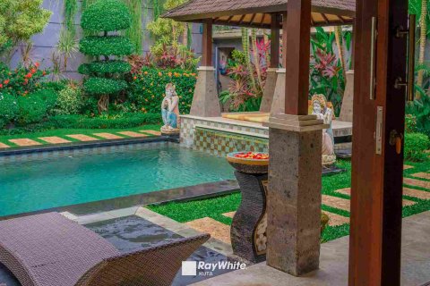 3 bedrooms Villa in Canggu, Indonesia No. 23465 1