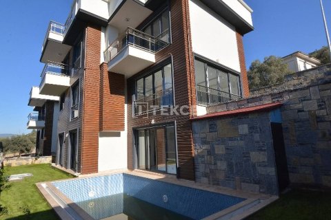 4+1 Villa in Milas, Turkey No. 11875 11