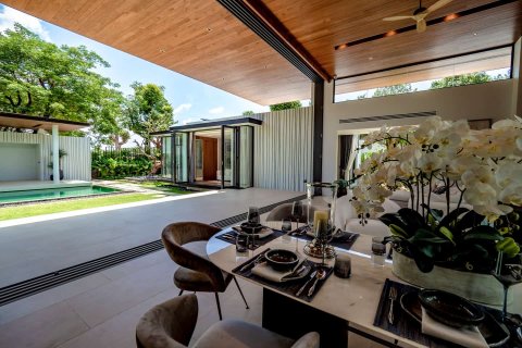 3 dormitorios Villa en Layan Beach, Thailand No. 1172 8