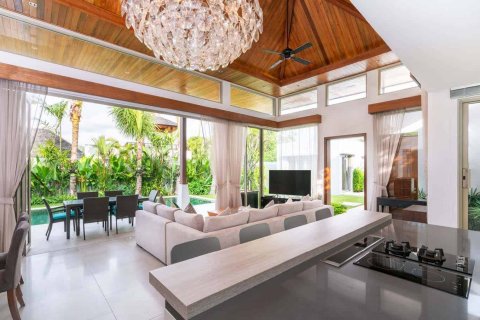 3 dormitorios Villa en Layan Beach, Thailand No. 1174 6