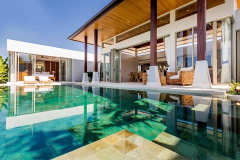 3 dormitorios Villa en Layan Beach, Thailand No. 1174 4