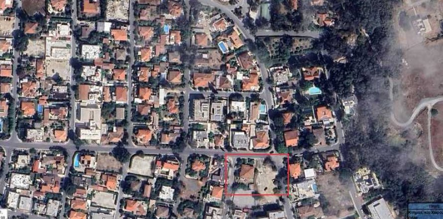 1474m² Land in Nicosia, Cyprus No. 66039