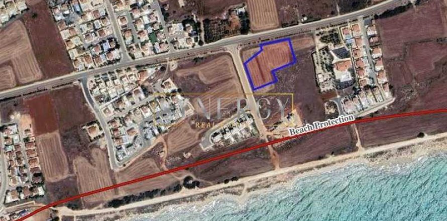 4292m² Land in Sotira, Cyprus No. 66035