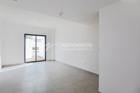 3 bedrooms Townhouse in Al Ghadeer, UAE No. 3306 7