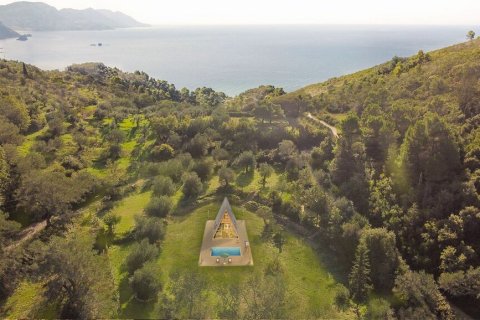 180m² House à Corfu, Greece No. 56113 2