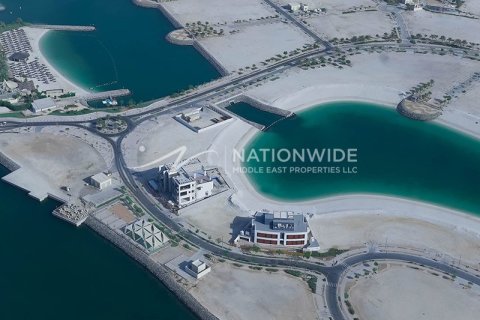 1950m² Land in Nareel Island, UAE No. 3724 3