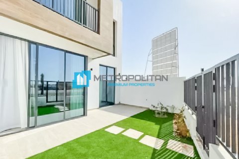 2 bedrooms Townhouse in Mina Al Arab, UAE No. 3568 12