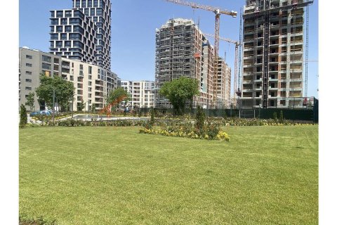 4+1 Apartment in Kartal, Turkey No. 17479 4