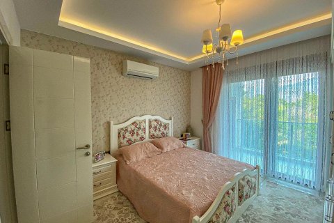 3 rooms Apartment in Alanya, Turkey No. 17757 12