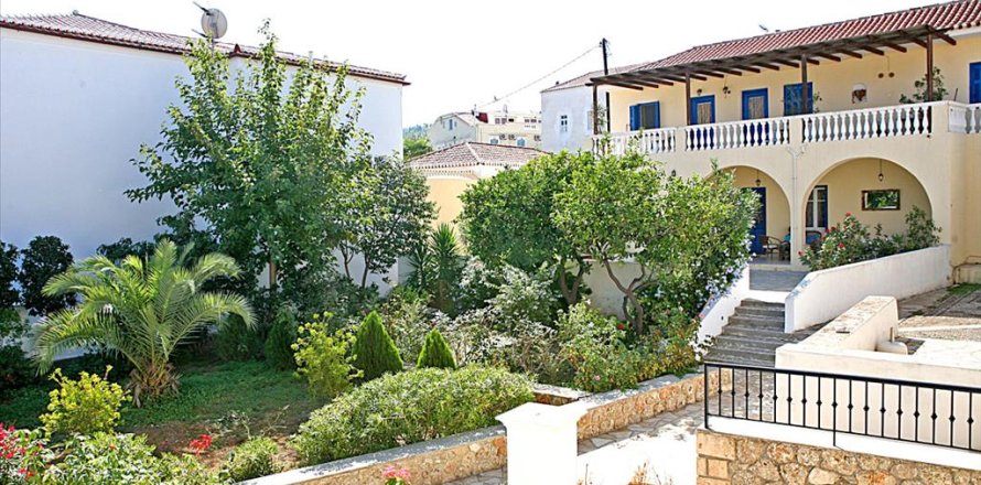 8 dormitorios Maisonette en Arcadia, Greece No. 59392