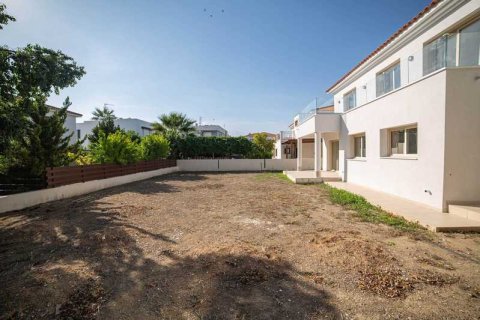 4 bedrooms House in Latsia, Cyprus No. 30684 5