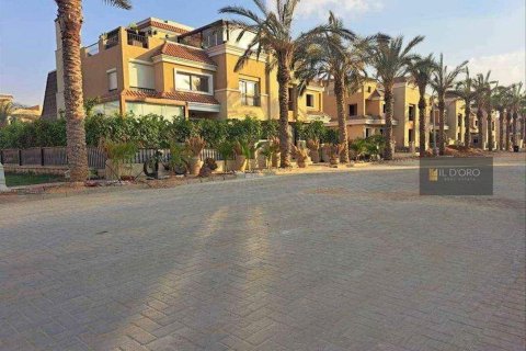 5 bedrooms Villa in New Cairo, Egypt No. 39049 13