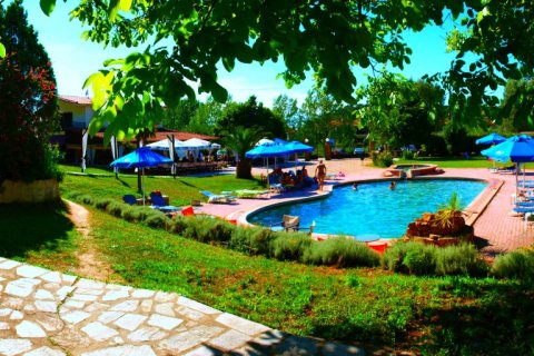 40 bedrooms Hotel in Chalkidiki, Greece No. 58775 2