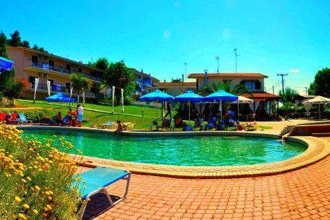 40 bedrooms Hotel in Chalkidiki, Greece No. 58775 1