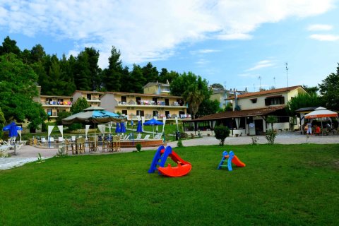 40 bedrooms Hotel in Chalkidiki, Greece No. 58775 5