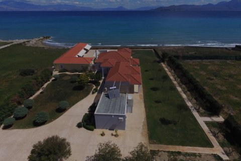 5 bedrooms Villa in Corinthia, Greece No. 54641 1