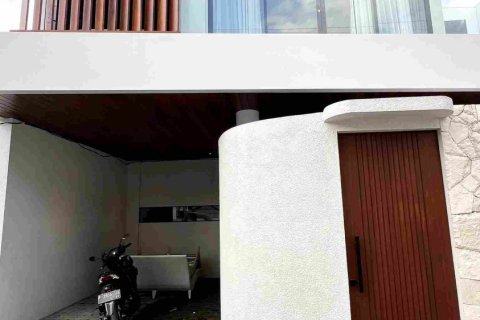 2 bedrooms Villa in Kerobokan, Indonesia No. 45298 1