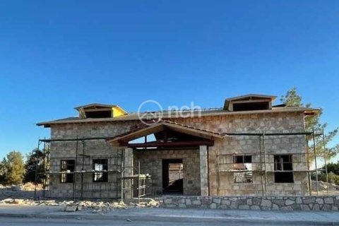 4 bedrooms House in Souni–Zanatzia, Cyprus No. 72398 4