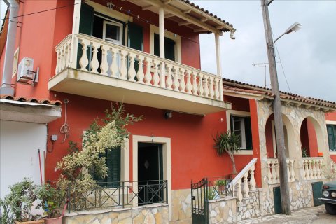 350m² House en Corfu, Greece No. 60467 1