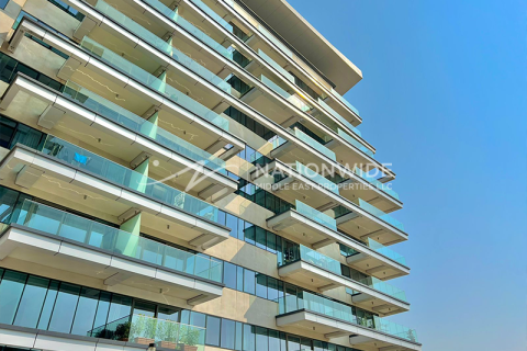 68.7m² Apartment on the Yas Island, UAE No. 3731 1