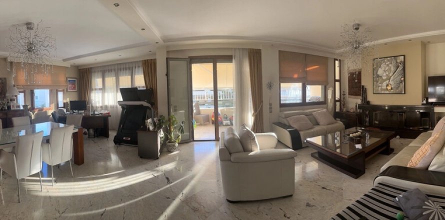 3 bedrooms Apartment in Glyfada, Greece No. 54822