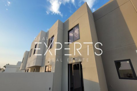 2 dormitorios Townhouse en  Yas Island, UAE No. 9687 25