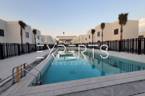 2 dormitorios Townhouse en  Yas Island, UAE No. 9687 23