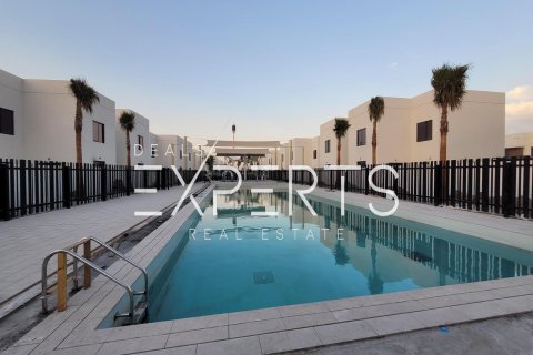 2 bedrooms Townhouse on the Yas Island, UAE No. 9687 24