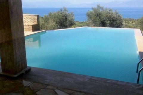 3 bedrooms Villa in Xylokastro, Greece No. 56855 2