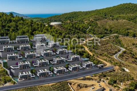 5 habitaciones Villa en Kargicak, Turkey No. 12935 21