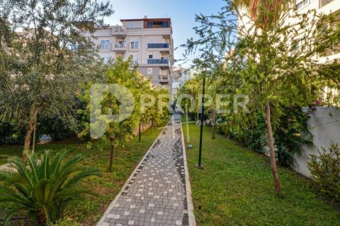 5 rooms Apartment in Konyaalti, Turkey No. 11615 8