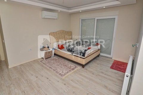 Квартира с 5 комнатами в Коньяалты, Турция №11615 13