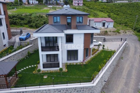 5+1 Villa en Trabzon, Turkey No. 11299 10