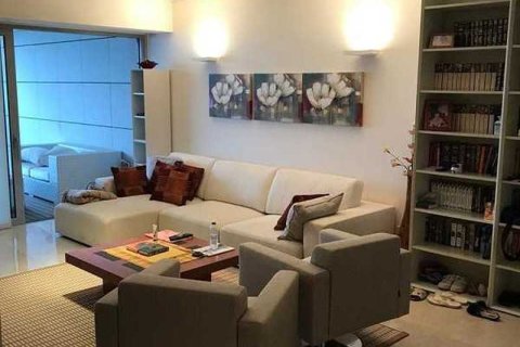 3 dormitorios Apartment en Limassol, Cyprus No. 40733 2