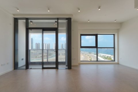 45m² Apartment in Al Reem Island, UAE No. 6646 1