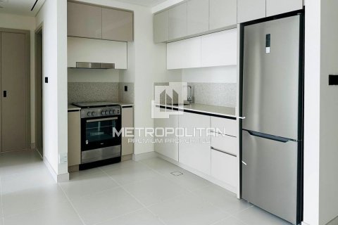 1 dormitorio Apartment en EMAAR Beachfront, UAE No. 5226 13