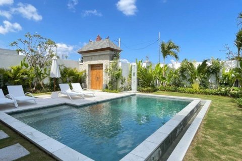 4 bedrooms Villa in Cemagi, Indonesia No. 22992 6