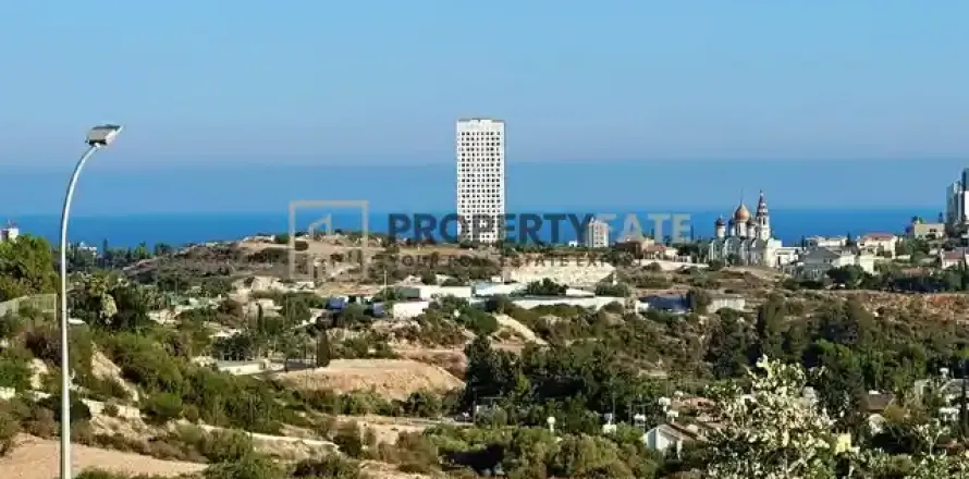 820m² Land en Germasogeia, Cyprus No. 43860