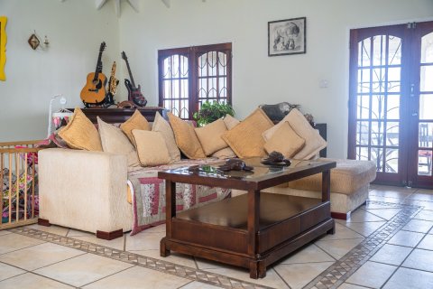 3 bedrooms Villa in Camps, Saint Kitts and Nevis No. 61457 2