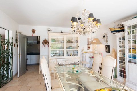 4 bedrooms Villa in Grimaud, France No. 68197 5