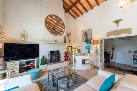 4 bedrooms Villa in Grimaud, France No. 68197 2