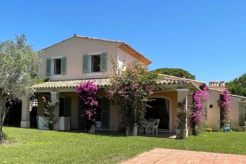 5 bedrooms House in Saint-Tropez, France No. 68200 1