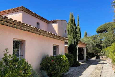 4 bedrooms Villa in Grimaud, France No. 68199 17