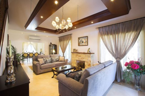 4 dormitorios House en Limassol, Cyprus No. 73483 6