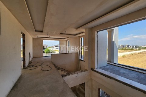 5+1 Villa en Dosemealti, Turkey No. 16092 7