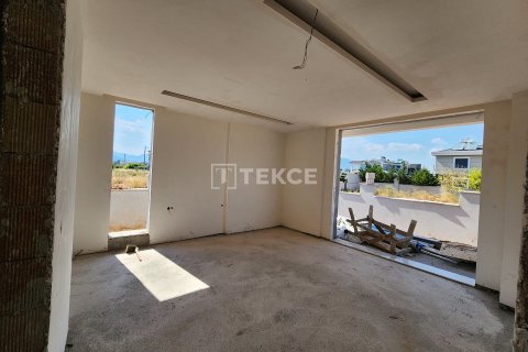 5+1 Villa in Dosemealti, Turkey No. 16092 3